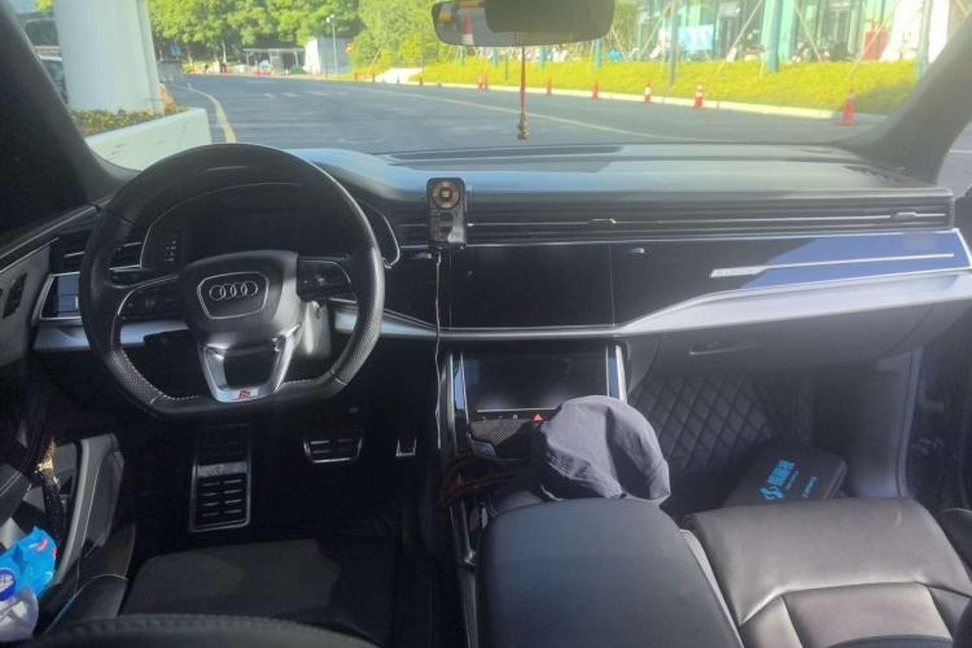 Used Audi Q8 2019 55 TFSI Ultimate Limited Edition Center Console