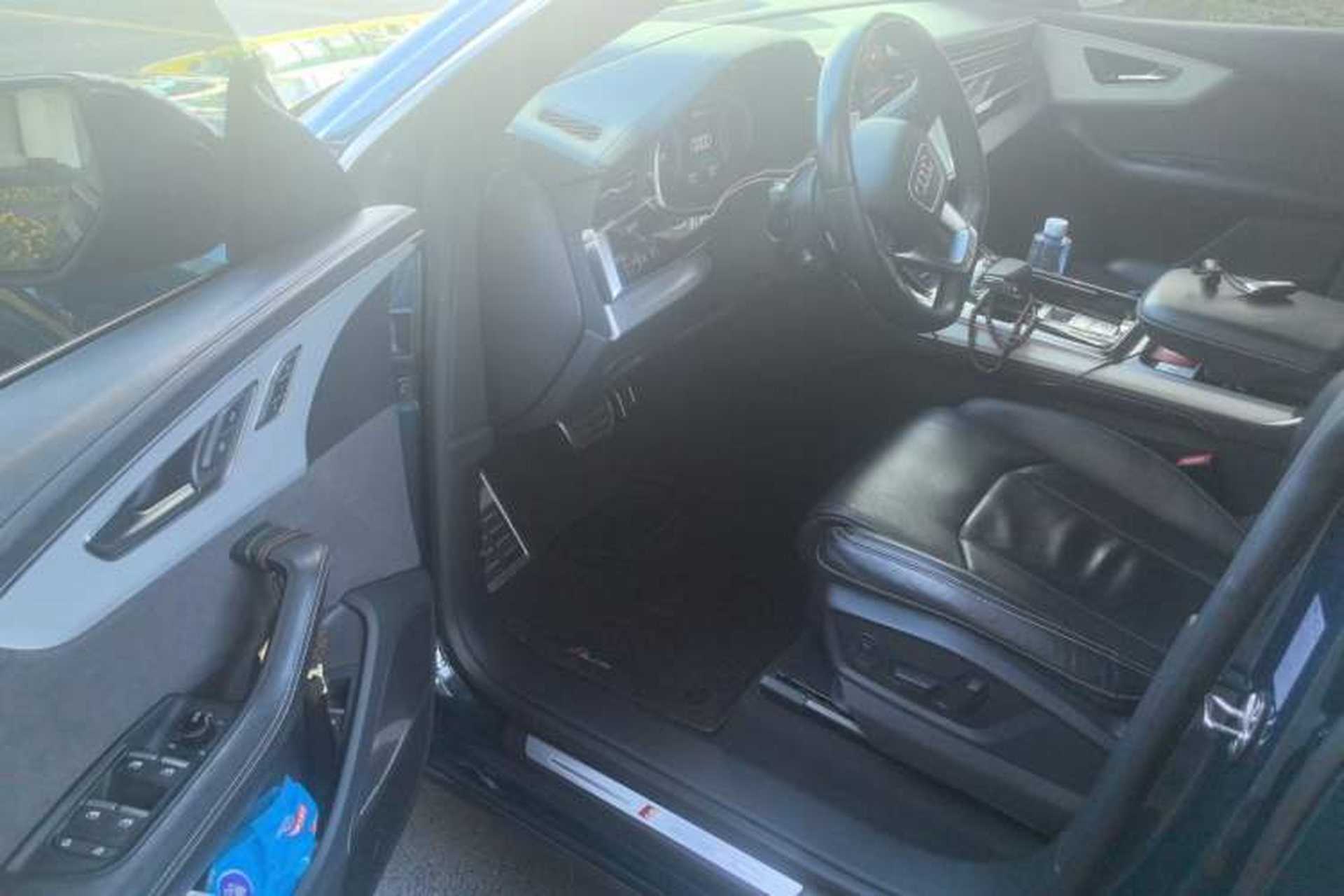 Used Audi Q8 2019 55 TFSI Ultimate Limited Edition Driver Seat