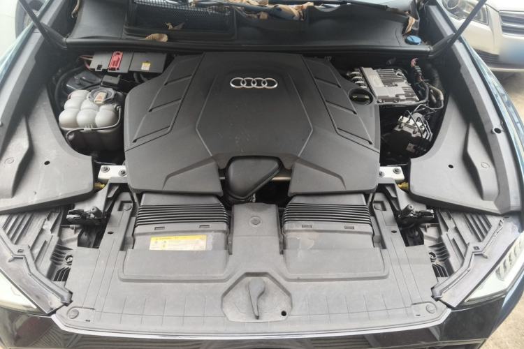 Used Audi Q8 2019 55 TFSI Ultimate Limited Edition Engine Bay
