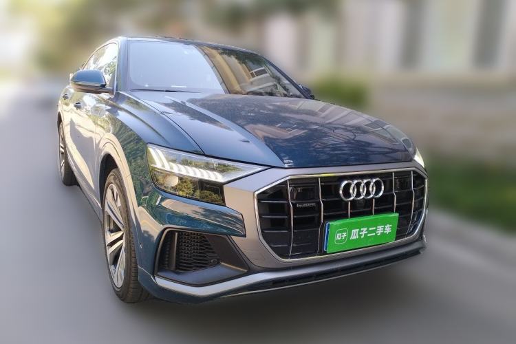 Used Audi Q8 2019 55 TFSI Luxury Dynamic Model Front Right 45 Deg