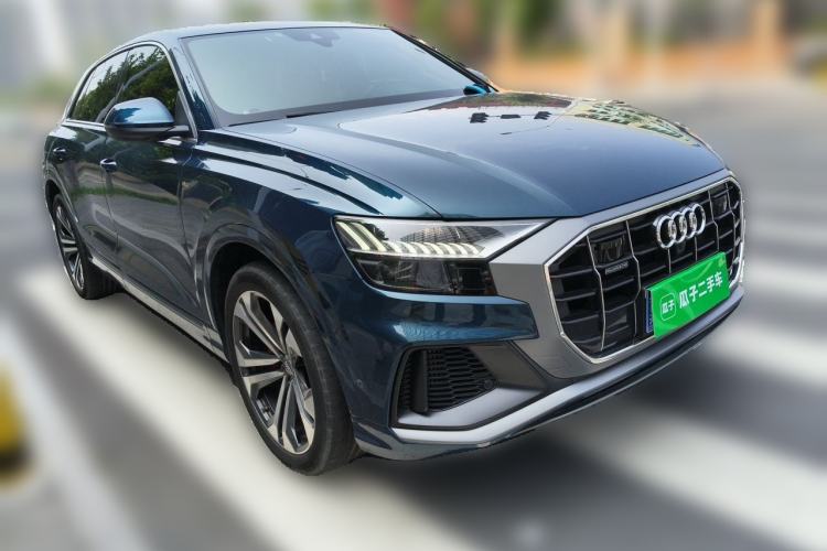 Used Audi Q8 2019 55 TFSI Luxury Dynamic Model Front Right 45 Deg