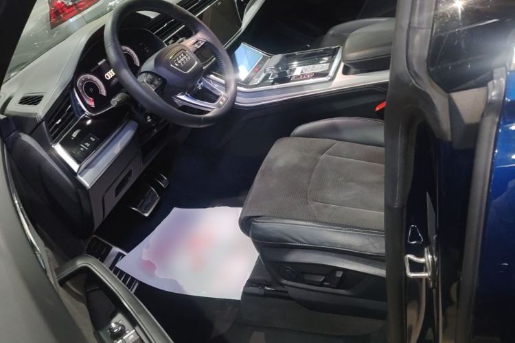 Used Audi Q8 2019 55 TFSI Luxury Dynamic Model Left Front Seat