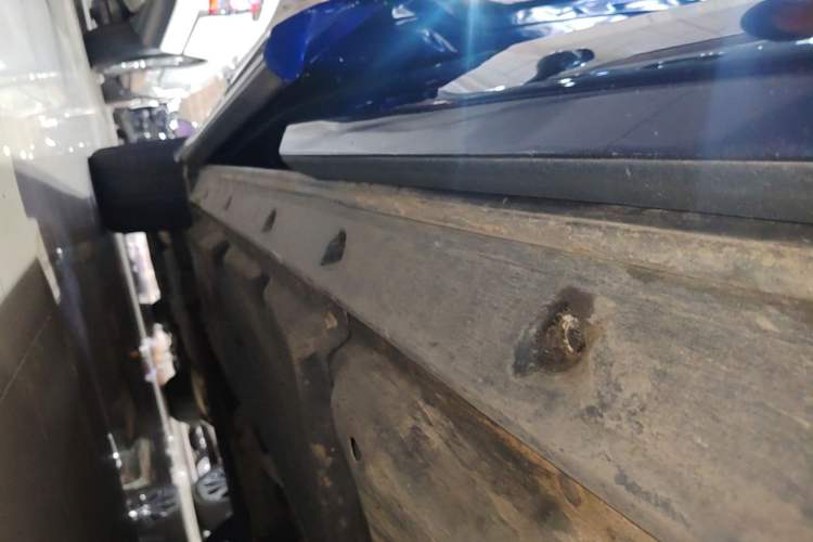 Used Audi Q8 2019 55 TFSI Luxury Dynamic Model Left Side Sill