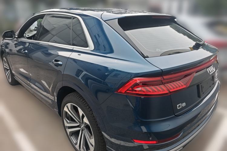 Used Audi Q8 2019 55 TFSI Luxury Dynamic Model Rear Left 45 Deg