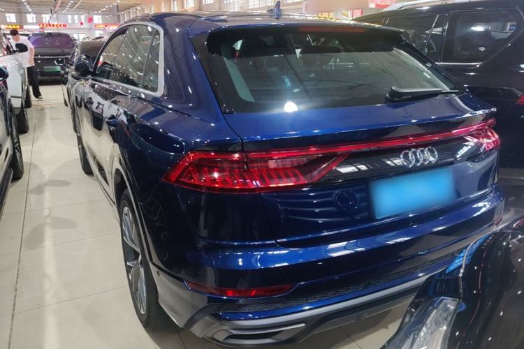 Used Audi Q8 2019 55 TFSI Luxury Dynamic Model Rear Left 45 Deg