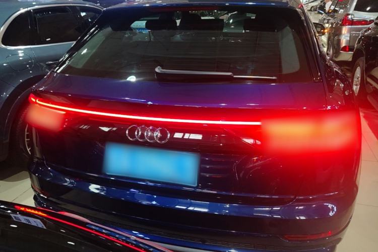 Used Audi Q8 2019 55 TFSI Luxury Dynamic Model Rear