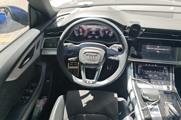 Used Audi Q8 2019 55 TFSI Prestige Dynamic Edition Steering Wheel