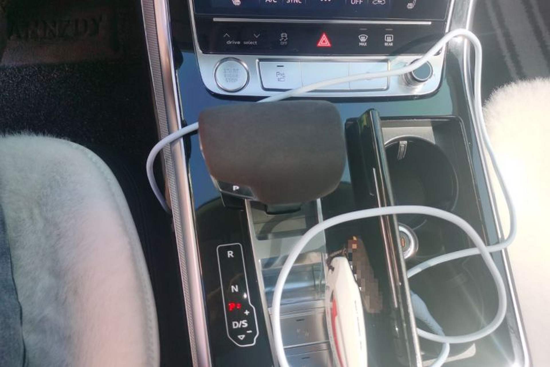Used Audi Q8 2019 45 TFSI Luxury Prestige Edition Gear Lever
