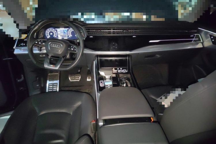 Used Audi Q8 2019 45 TFSI Luxury Prestige Edition Center Console