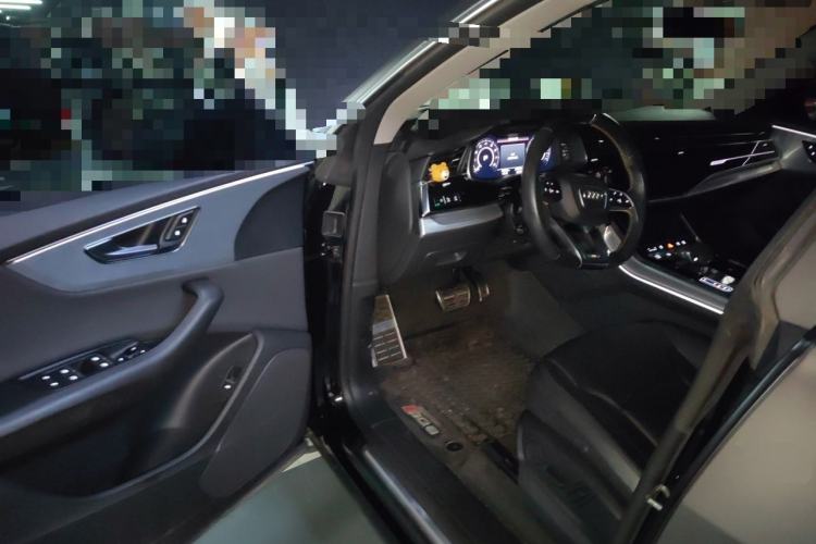 Used Audi Q8 2019 45 TFSI Luxury Prestige Edition Driver Seat