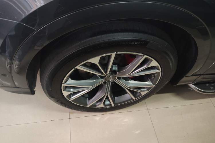 Used Audi Q8 2019 55 TFSI Prestige Dynamic Edition Exterior 7