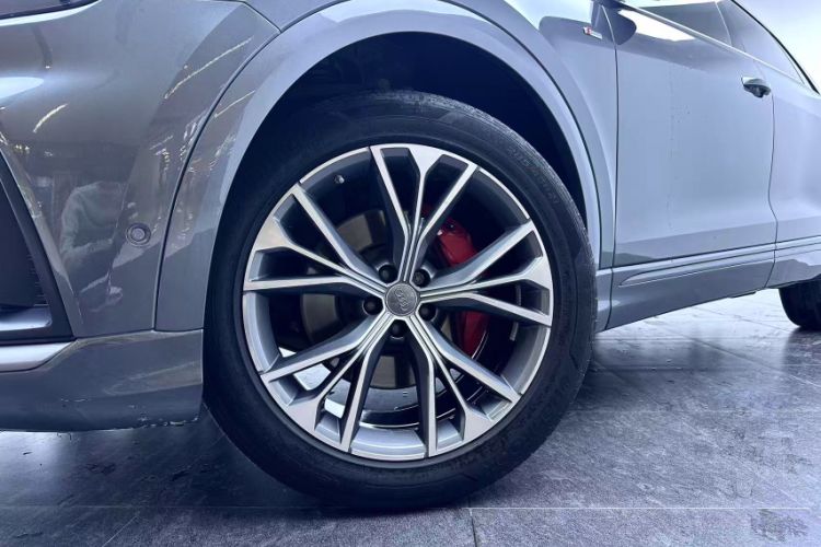 Used Audi Q8 2019 55 TFSI Prestige Dynamic Edition Exterior 7