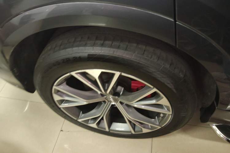 Used Audi Q8 2019 55 TFSI Prestige Dynamic Edition Exterior 8