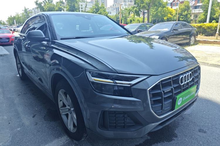 Used Audi Q8 2019 45 TFSI Luxury Prestige Edition Front Right 45 Deg