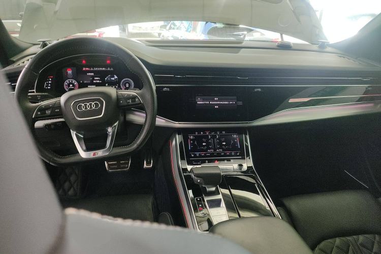 Used Audi Q8 2019 55 TFSI Ultimate Limited Edition Interior 2