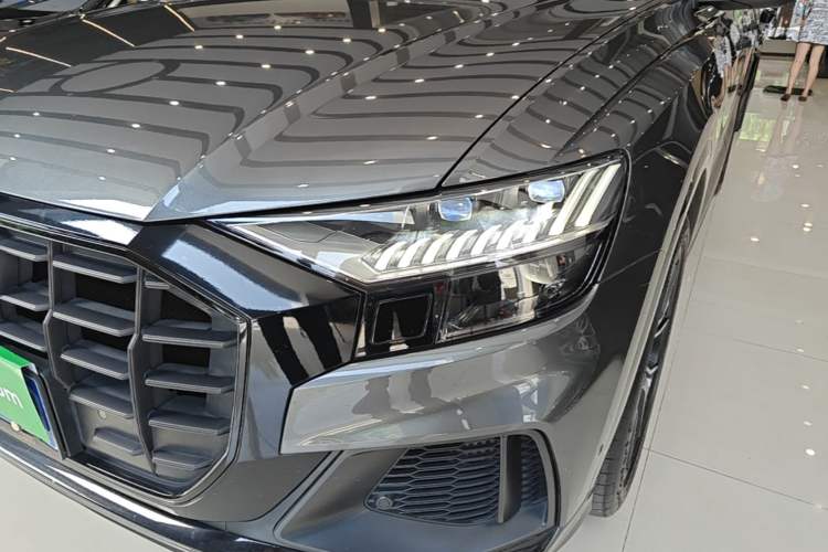 Used Audi Q8 2019 55 TFSI Prestige Dynamic Edition Left Front Headlight