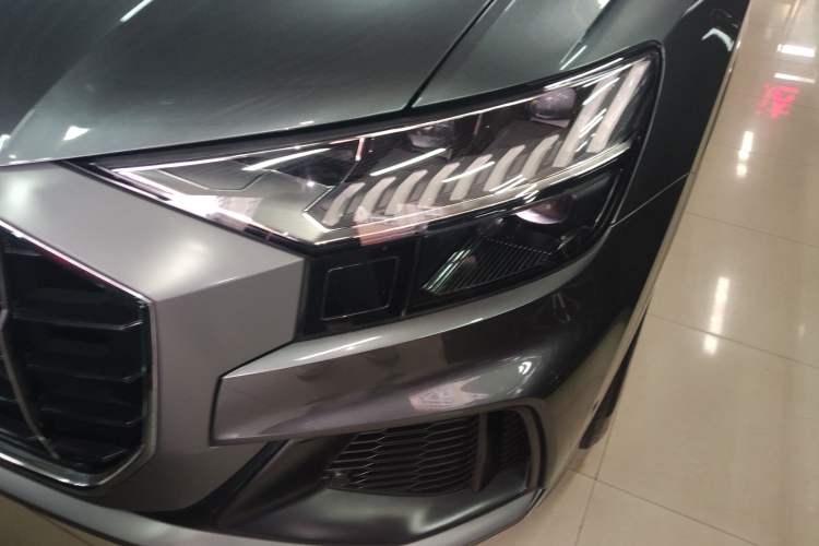 Used Audi Q8 2019 55 TFSI Prestige Dynamic Edition Left Front Headlight