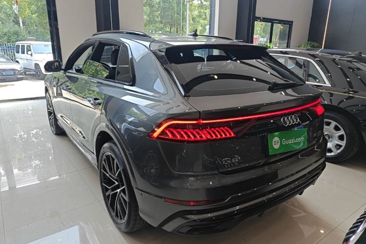 Used Audi Q8 2019 55 TFSI Prestige Dynamic Edition Rear Left 45 Deg