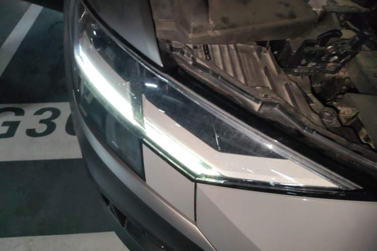 Used Audi Q8 2019 45 TFSI Luxury Prestige Edition Right Front Headlight