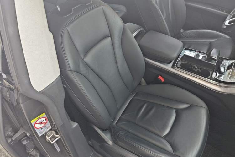 Used Audi Q8 2019 45 TFSI Luxury Prestige Edition Right Front Seat