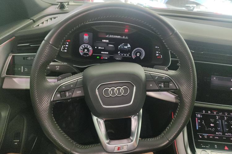 Used Audi Q8 2019 55 TFSI Ultimate Limited Edition Steering Wheel