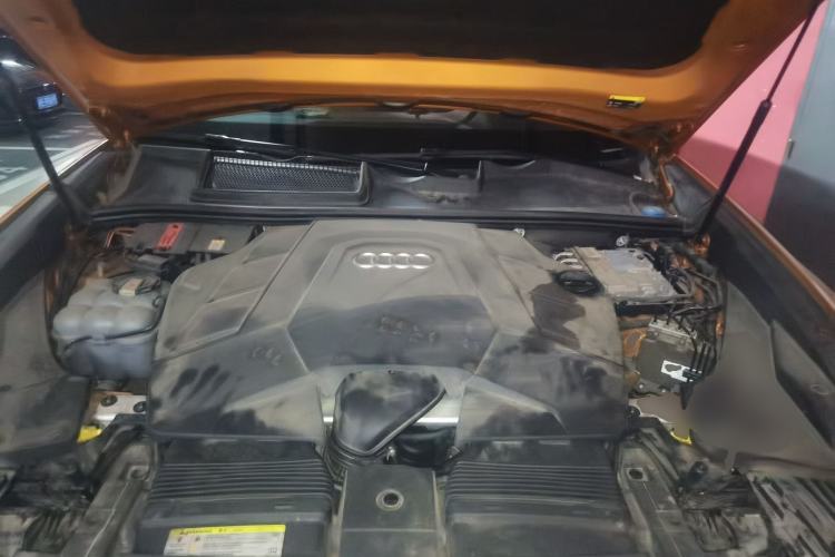 Used Audi Q8 2019 55 TFSI Prestige Dynamic Edition Engine Bay