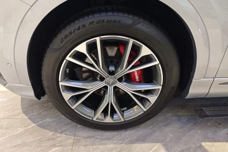 Used Audi Q8 2019 55 TFSI Prestige Dynamic Edition Left Front Wheel Hub