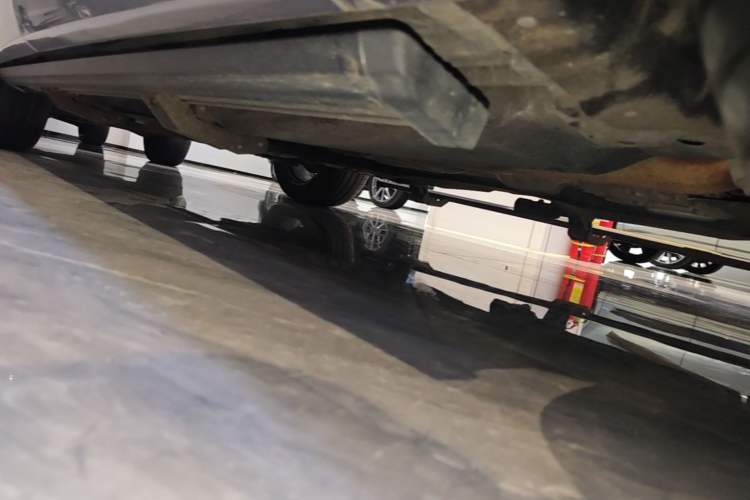 Used Audi Q8 2019 55 TFSI Prestige Dynamic Edition Right Side Sill