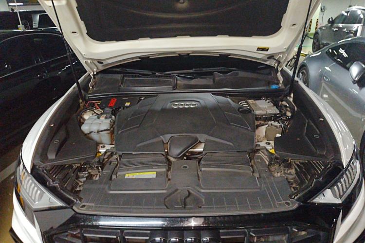 Used Audi Q8 2019 55 TFSI Prestige Dynamic Edition Engine Bay