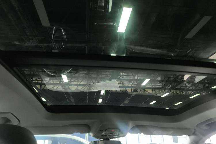 Used Audi Q8 2019 45 TFSI Luxury Prestige Edition Headliner