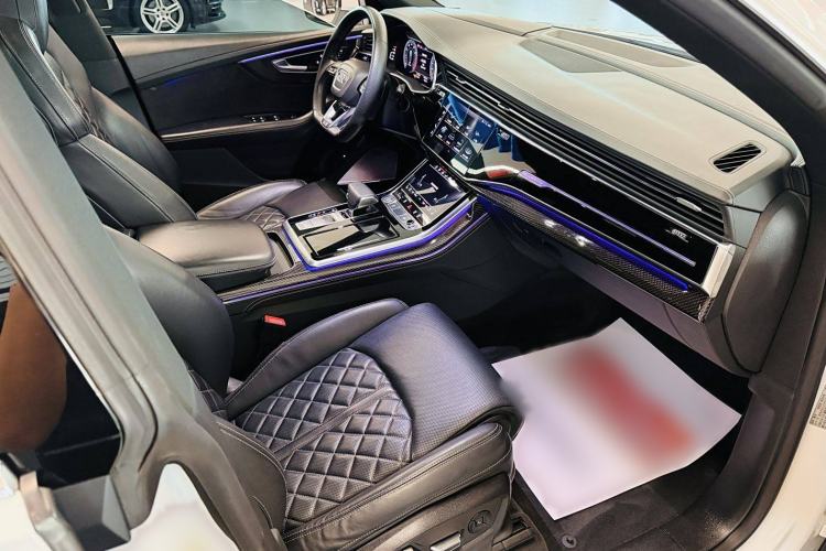 Used Audi Q8 2019 55 TFSI Ultimate Limited Edition Interior 7