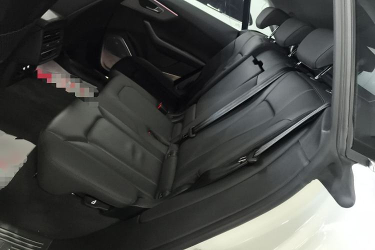 Used Audi Q8 2019 45 TFSI Luxury Prestige Edition Left Rear Seat