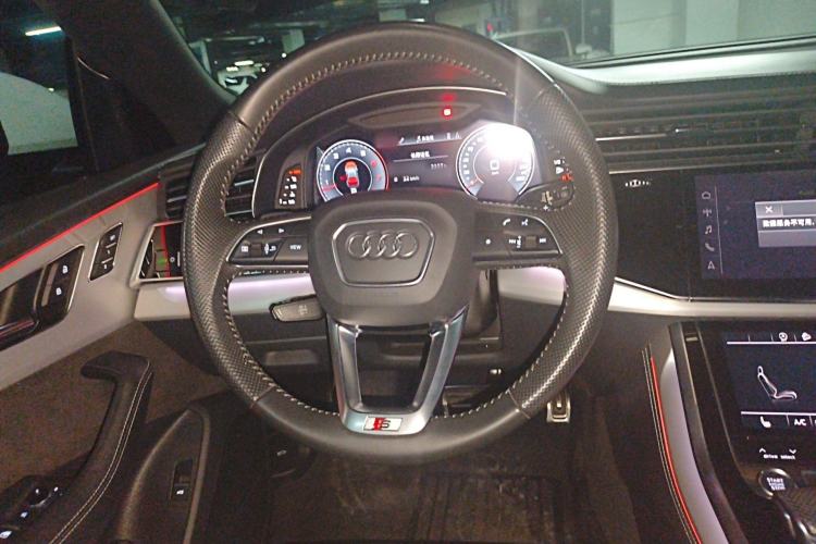 Used Audi Q8 2019 55 TFSI Prestige Dynamic Edition Steering Wheel