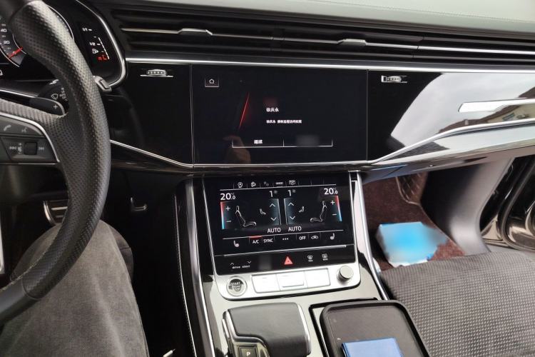 Used Audi Q8 2021 55 TFSI Prestige Dynamic Edition Audio And AC Panel