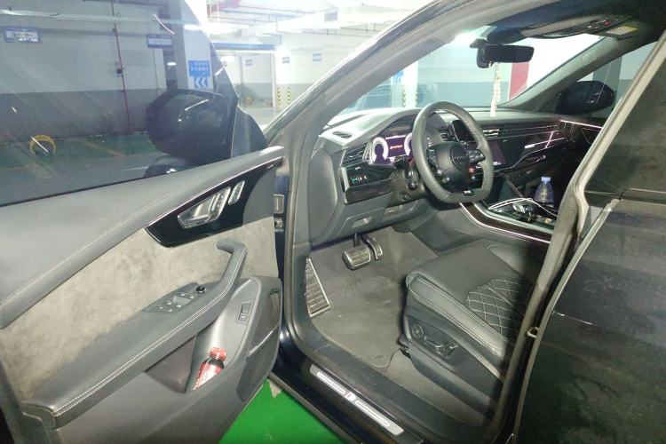 Used Audi Q8 2021 55 TFSI Prestige Dynamic Edition Driver Seat