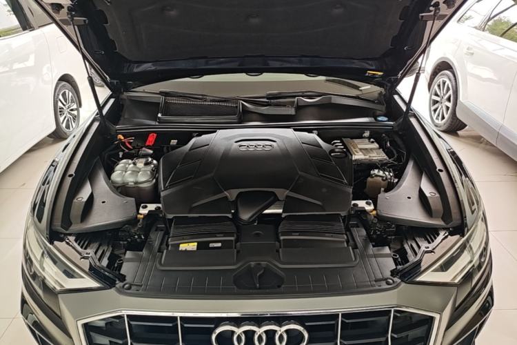 Used Audi Q8 2021 55 TFSI Luxury Dynamic Edition Engine Bay