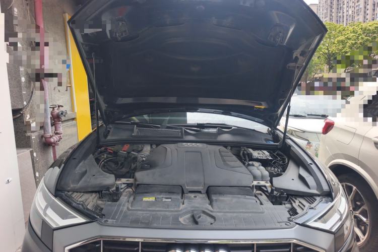Used Audi Q8 2021 45 TFSI Prestige Dynamic Edition Engine Bay