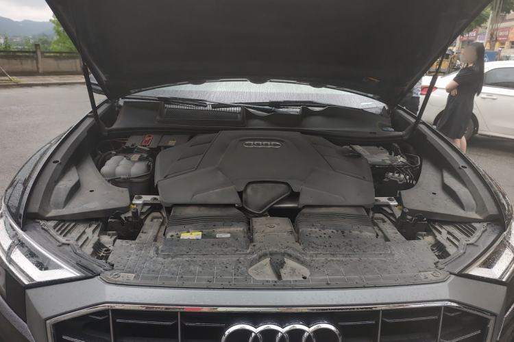Used Audi Q8 2021 55 TFSI Luxury Dynamic Edition Engine Bay