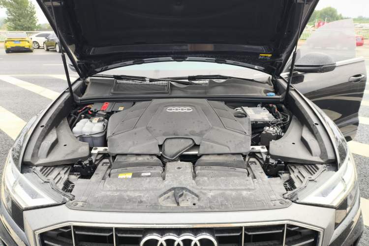 Used Audi Q8 2021 55 TFSI Luxury Dynamic Edition Engine Bay