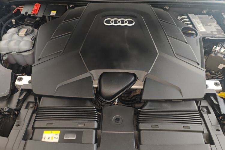 Used Audi Q8 2021 55 TFSI Prestige Dynamic Edition Engine Bay