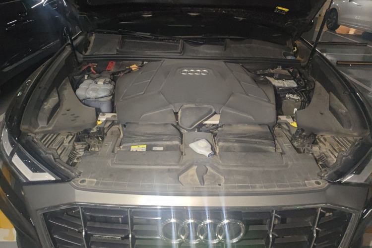 Used Audi Q8 2021 55 TFSI Luxury Dynamic Edition Engine Bay