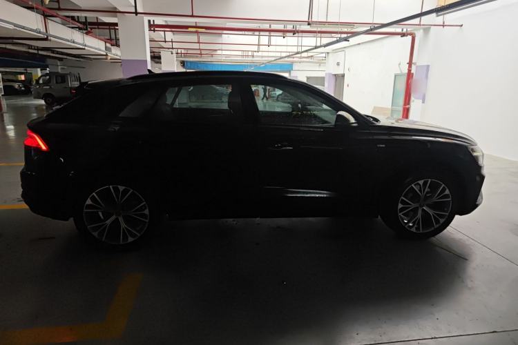 Used Audi Q8 2021 55 TFSI Luxury Dynamic Edition Exterior 2