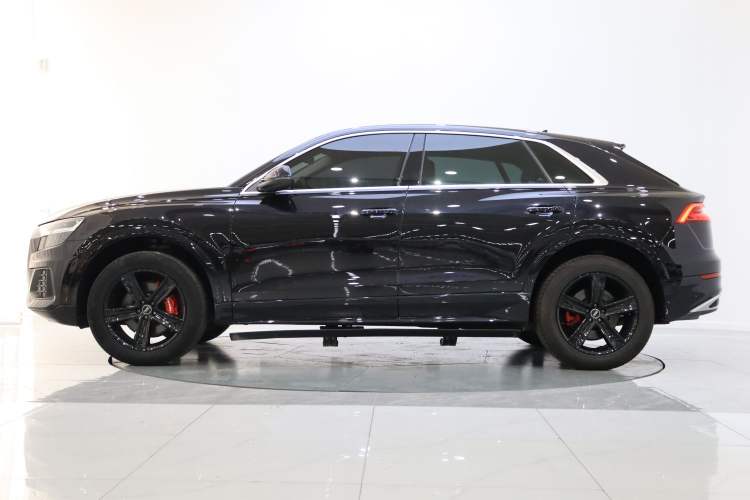 Used Audi Q8 2021 45 TFSI Luxury Prestige Edition Exterior 2