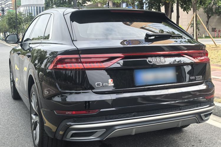 Used Audi Q8 2021 55 TFSI Luxury Dynamic Edition Exterior 3