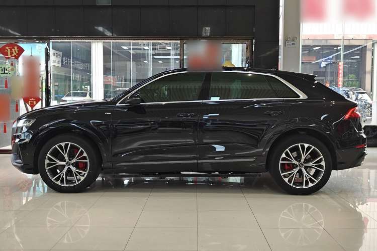 Used Audi Q8 2021 55 TFSI Prestige Dynamic Edition Exterior 4