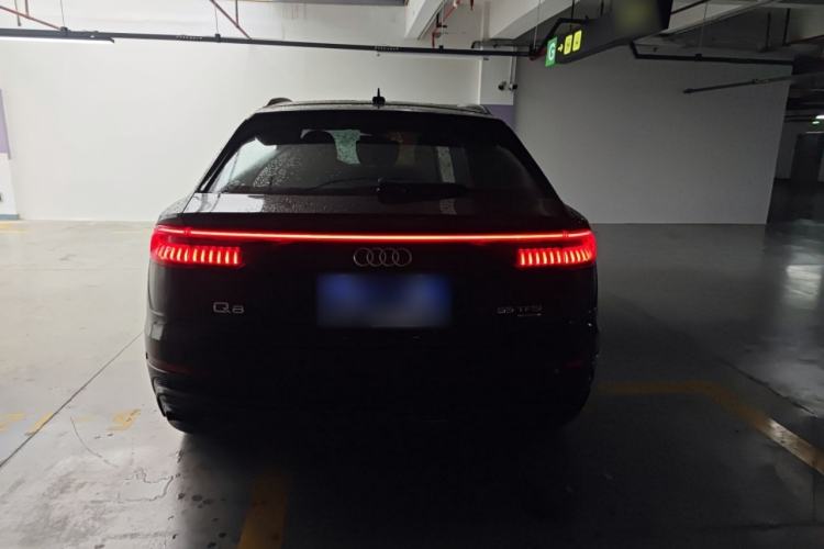 Used Audi Q8 2021 55 TFSI Luxury Dynamic Edition Exterior 4