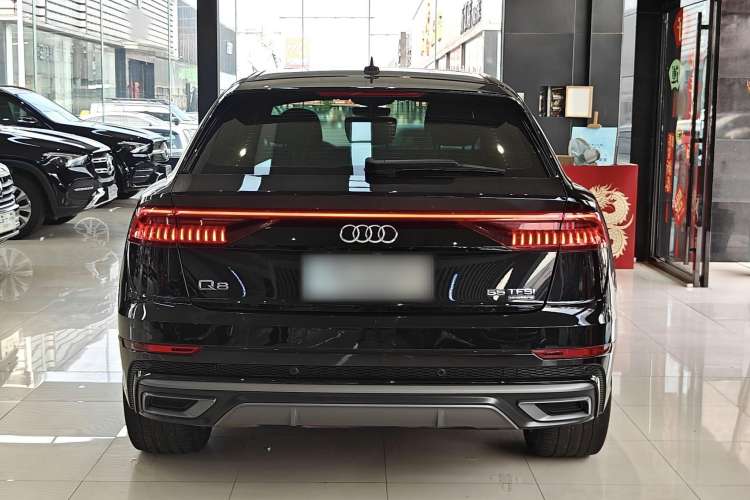 Used Audi Q8 2021 55 TFSI Prestige Dynamic Edition Exterior 6