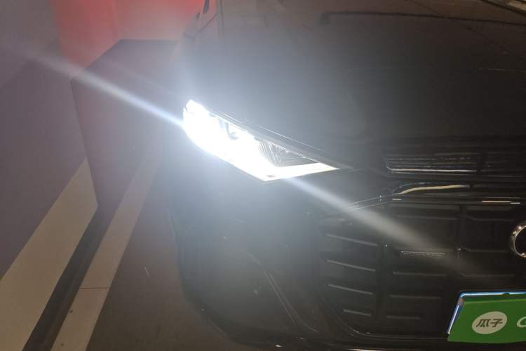 Used Audi Q8 2021 55 TFSI Luxury Dynamic Edition Exterior 6