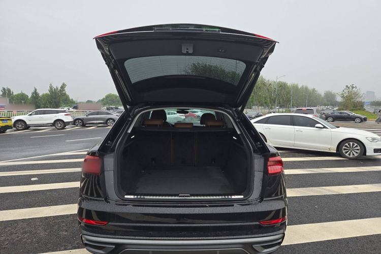 Used Audi Q8 2021 55 TFSI Luxury Dynamic Edition Exterior 7