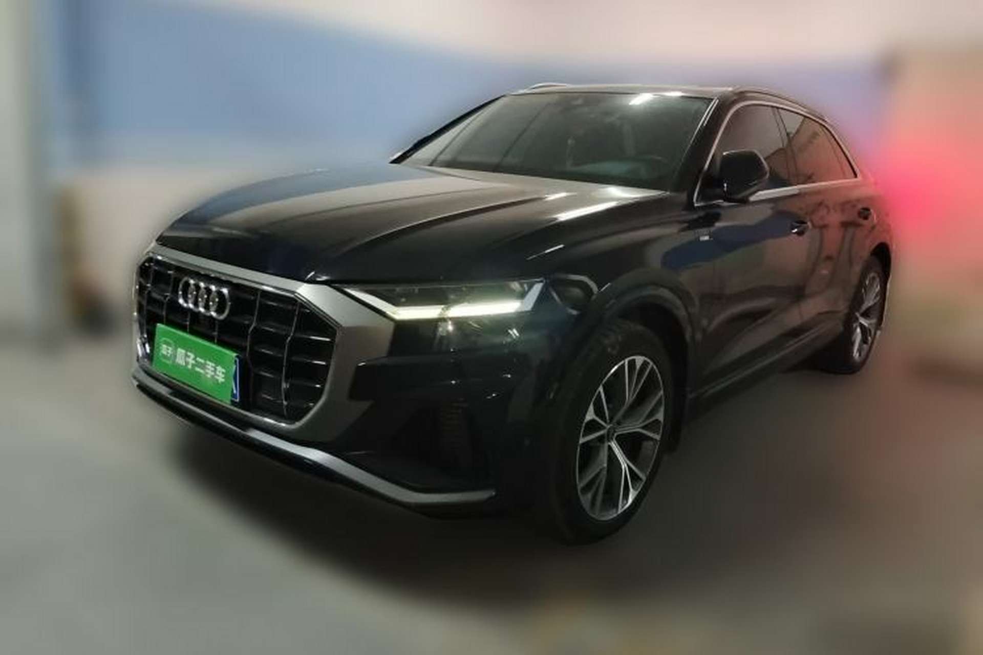 Used Audi Q8 2021 55 TFSI Luxury Dynamic Edition Front Left 45 Deg